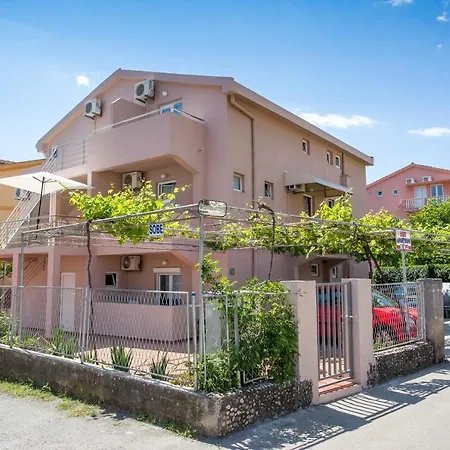 Jasna 3* Budva